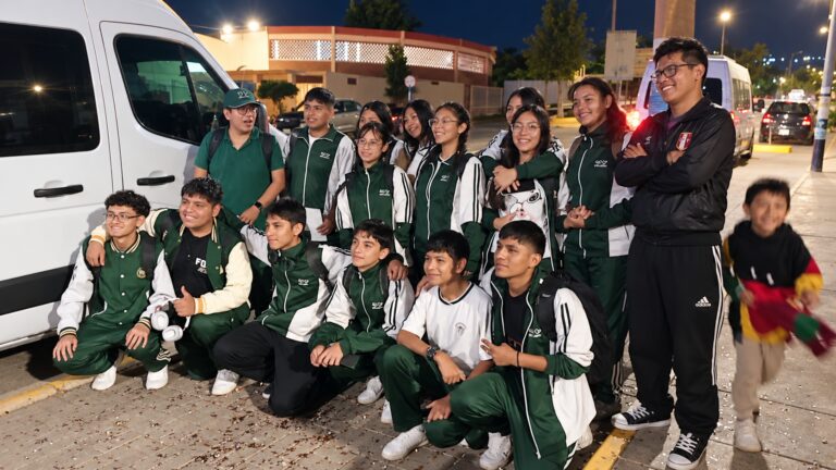 Juegos Florales: escolares mollendinos logran primer puesto y clasifican a etapa nacional