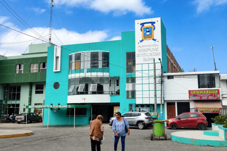 Deán Valdivia: Fijan tres días para recojo de residuos en calle Arequipa