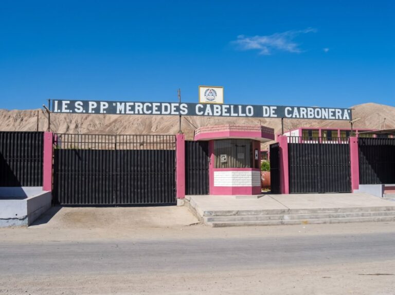 Instituto Pedagógico Mercedes Cabello de Carbonera desarrolla programa por su 61.º aniversario