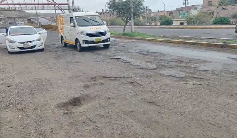 Pistas de Ilo, cada vez más deterioradas: vecinos exigen reparación urgente