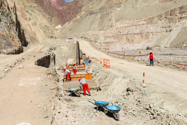 GORE Moquegua: 47 proyectos no superan el 30 % de avance y 15 están en 0 %