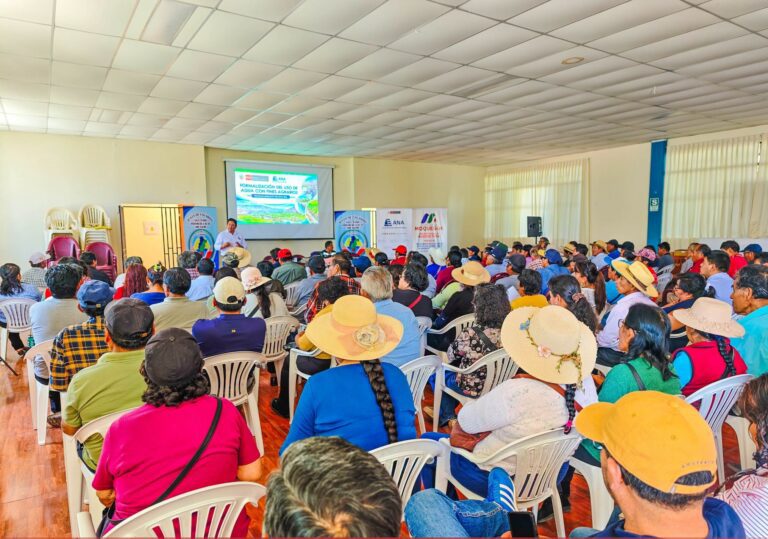 Capacitan a agricultores de Moquegua para formalizar sus predios rurales