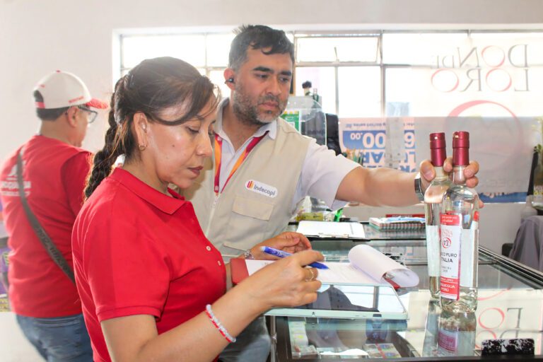 Continúa toma de muestras para Concurso Nacional del Pisco en Moquegua