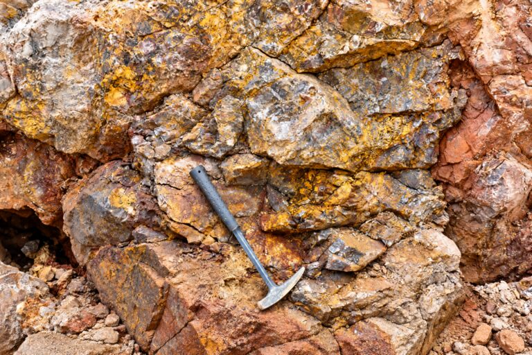 Ingemmet publica derechos mineros caducos y extinguidos en Moquegua e Ilo