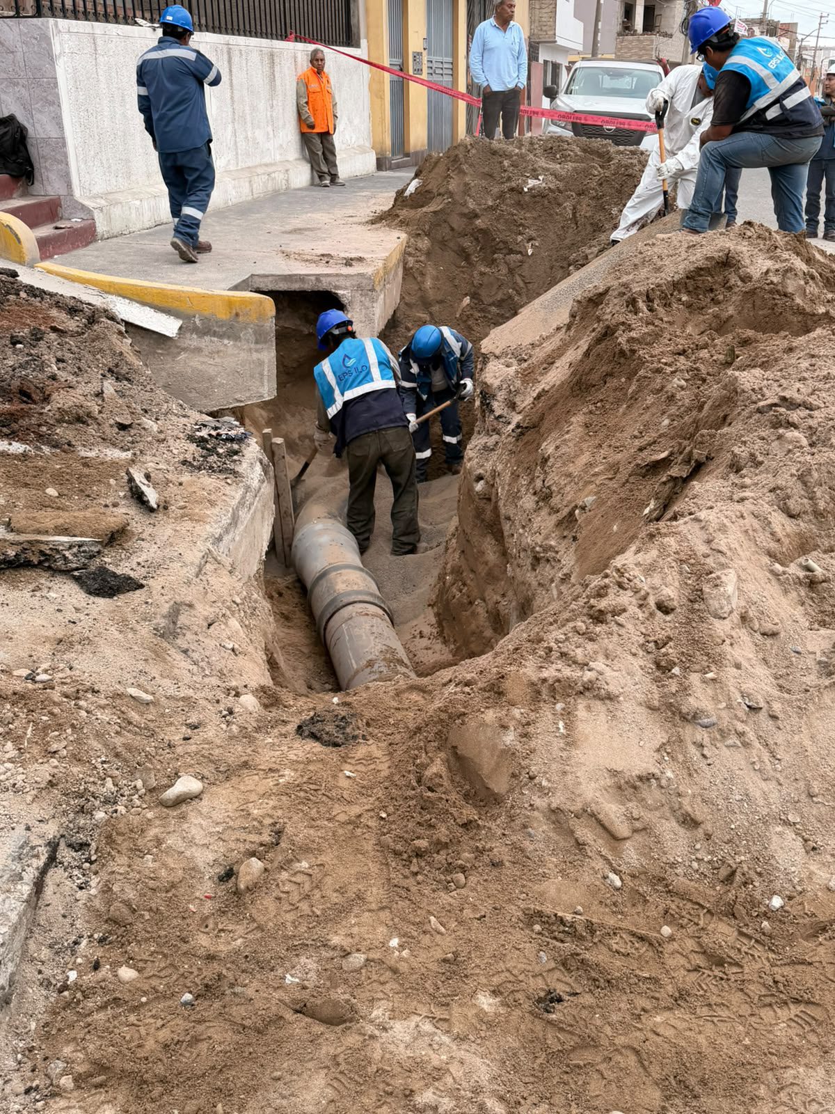 EPS Ilo repara tubería matriz en Miramar tras 3 días sin agua potable 1 EPS Ilo culmina trabajos de reparacion de tuberia matriz en Miramar 09102026 2 La Prensa Regional