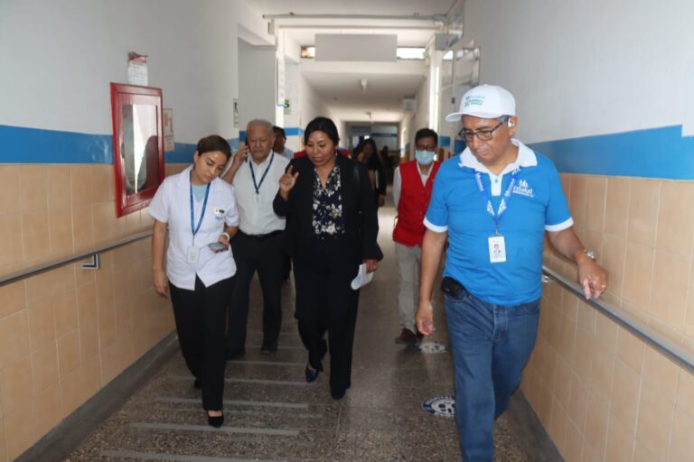 Detectan mamógrafo inoperativo y 187 reclamos de asegurados en EsSalud Ilo