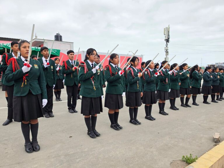 Jurado visitará colegios para concurso del himno de Deán Valdivia