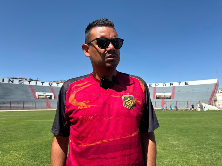 Club Deportivo Moquegua cesa a Jaime Serna y designa a José Soto como nuevo técnico