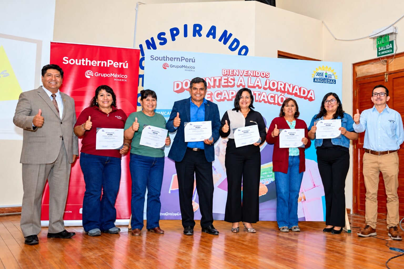 Mejorando las capacidades de los docentes de Torata y Moquegua 2 Mejorando las capacidades de los docentes de Torata y Moquegua 0926 4 La Prensa Regional
