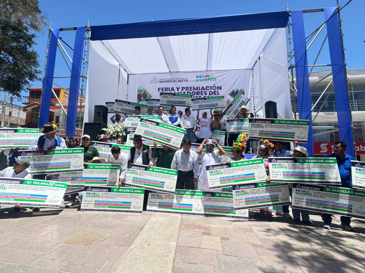 40 organizaciones productivas de Moquegua reciben S/ 10 millones de Procompite 2026 2 Premiacion de ganadores del Procompite 09102026 1 La Prensa Regional