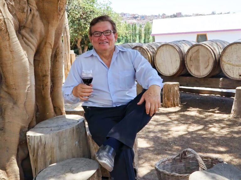 Trinquetes Políticos: Raúl Dávila, gloria del deporte moqueguano